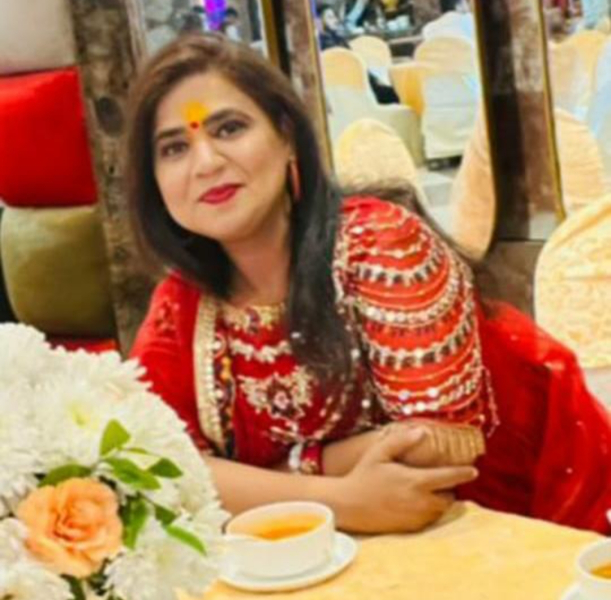 Yogiraj Pandit Ranjana Sharma